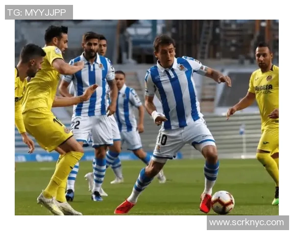 瓦伦西亚对阵年轻人队的精彩较量揭示了足球战术与团队合作的重要性